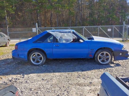 1989 Ford Mustang GT thumbnail 3