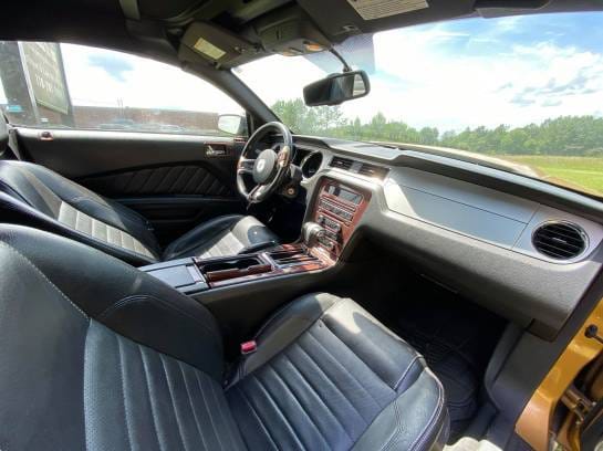 2010 FORD MUSTANG V6 CONVERTIBLE thumbnail 6