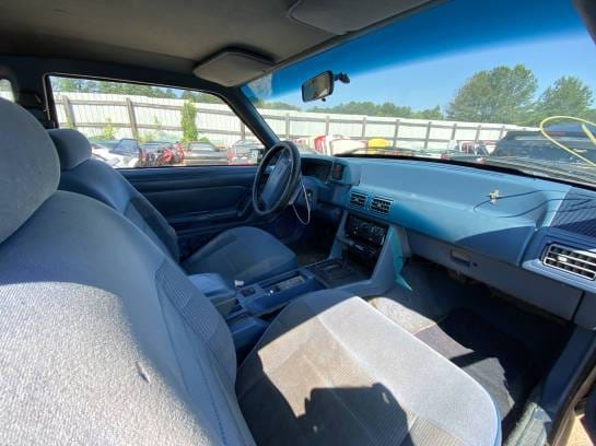 1993 Ford Mustang LX Hatchback thumbnail 6