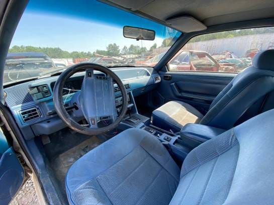 1993 Ford Mustang LX Hatchback thumbnail 5