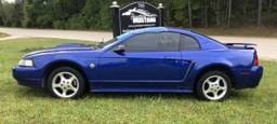 2004 Ford Mustang V6