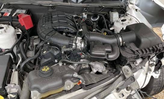 2011 Ford Mustang V6 thumbnail 5