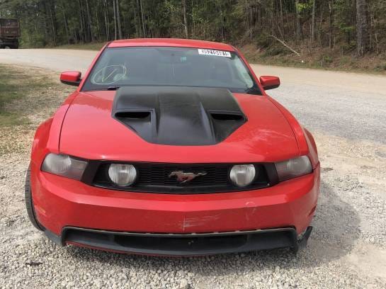 2011 Ford Mustang GT thumbnail 2