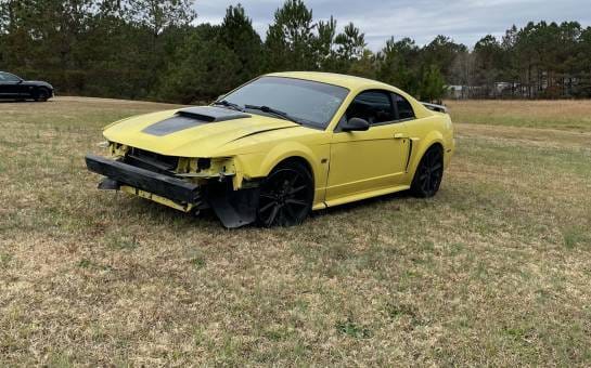 2002 Ford Mustang GT thumbnail 3