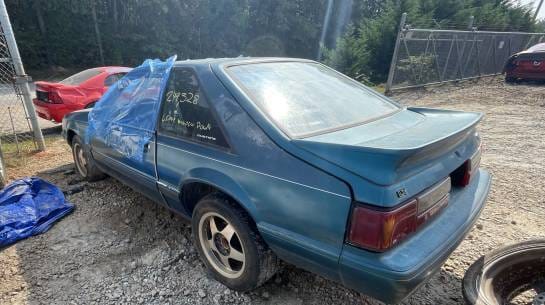 1993 Ford Mustang 2.3L Auto thumbnail 3
