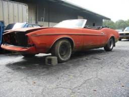 1973 Ford Mustang 302 - Red