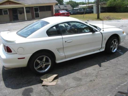1996 Ford Mustang COBRA 4.6 4V T-45 Five Speed - White thumbnail 2