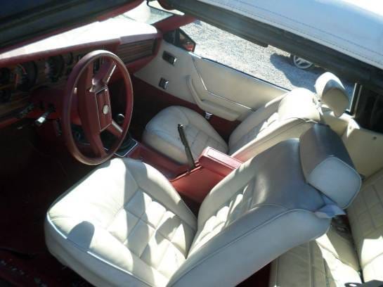 1984 Ford Mustang Convertible LOW MILEAGE thumbnail 4