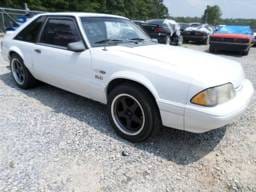 87-93 Ford Mustang Hatchback 5 Automatic - White