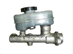 87-93 5.0 Brake Master Cylinder