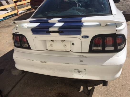 1995 White Coupe Ford Mustang  thumbnail 4