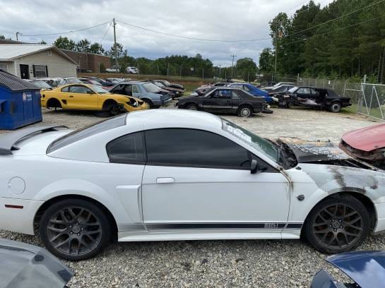 2004 Ford Mustang Mach 1 Coupe thumbnail 2