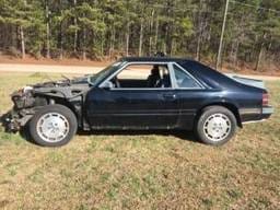 1986 Ford Mustang SVO 2.3L Manual