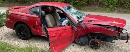 1995 Ford Mustang SVT Cobra thumbnail 3
